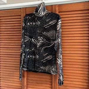 Lisa and Me pretty abstract animal print top